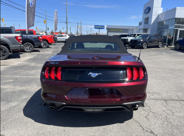 2018 Ford Mustang Convertible 