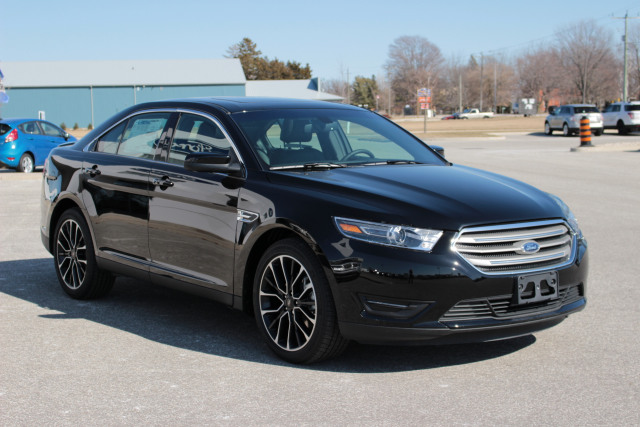 2018 Ford Taurus SEL Shadow Black, 3.5L TiVCT V6 Engine
