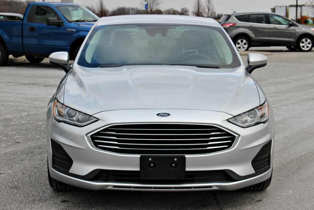 2019 Ford Fusion SE Ingot Silver, 1.5L Ecoboost Engine | Larry Renaud ...