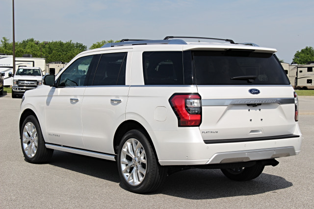 2019 Ford Expedition Platinum White Platinum, 3.5L V6 EcoBoost® Engine ...