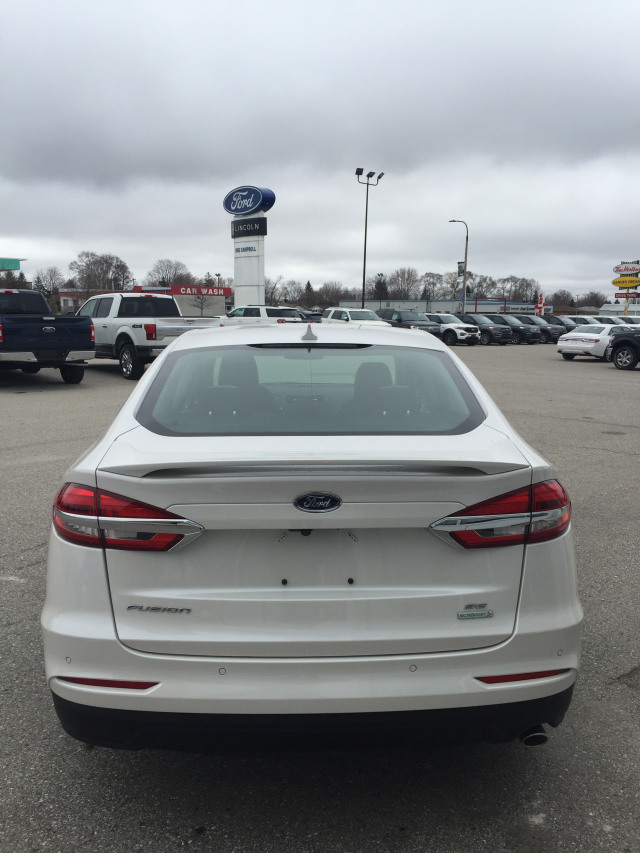 2020 Ford Fusion SE White Platinum, 1.5L EcoBoost® I-4 Engine with Auto ...