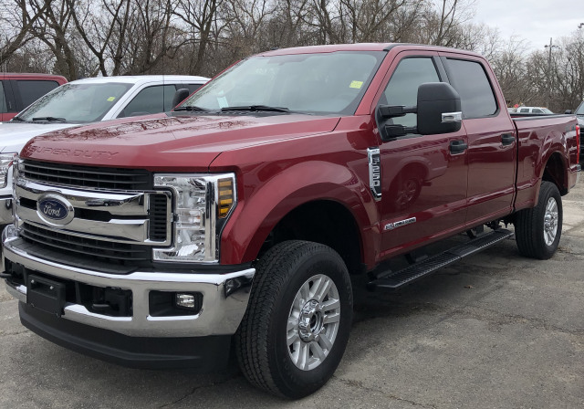 2019 Ford SuperDuty F-250 XLT Ruby Red, 6.7L Power Stroke® V8 Turbo ...