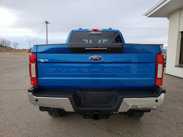 2020 Ford SuperDuty F-350 LARIAT Velocity Blue, 6.7L Power Stroke® V8 ...