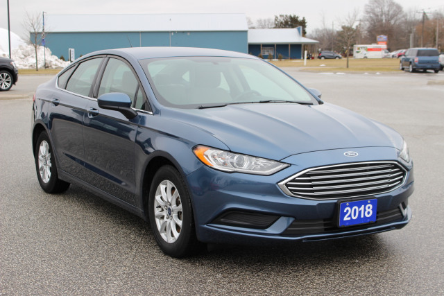 2018 Ford Fusion S Blue , | Larry Renaud Ford Sales