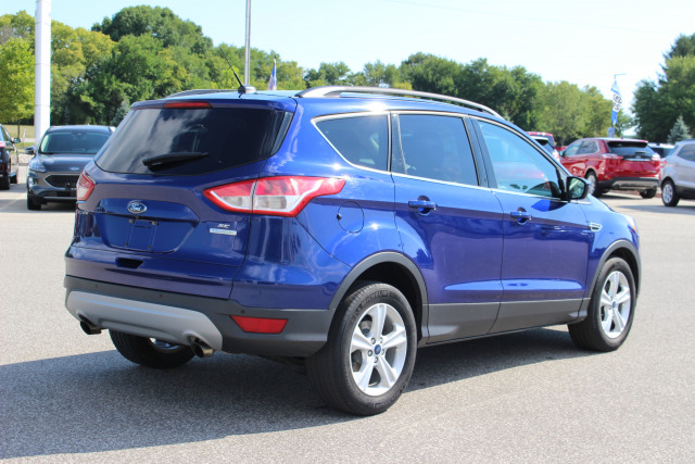 2016 Ford Escape SE Deep Impact Blue, 1.6L I4 16V GDI DOHC Turbo ...