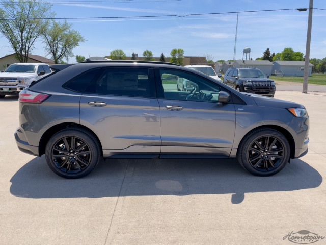 2021 Ford Edge St-line