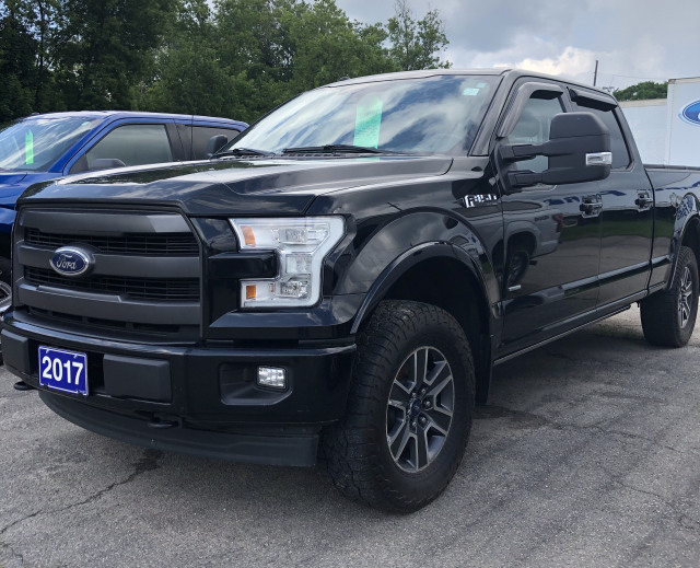 2017 Ford F150 4x4 - Supercrew Lariat - 145 WB Shadow Black ...